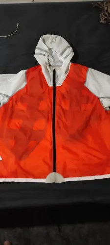 Vendo jaqueta impermeável da Nike