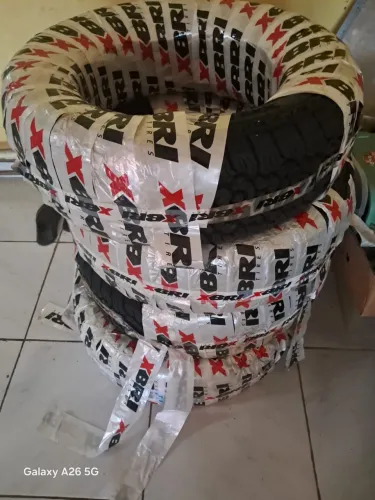 PNEU LT225/65R17 