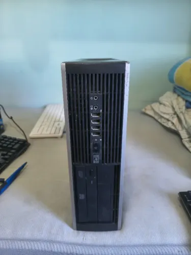 Computador Dell CORE 2 DUO E8400 3 GHz, completo com monitor LG e teclado gamer