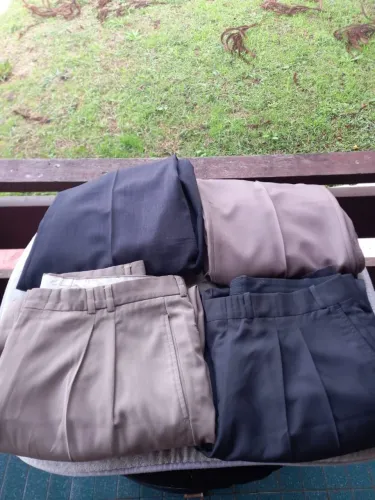 Calças sociais 46/48