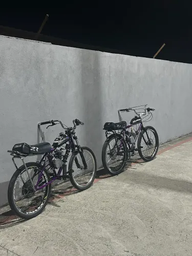 Vendo motorizada pego bike pra grau sem ser montadinha pego outras coisas tbm