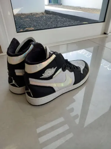 Vende-se tênis Air Jordan