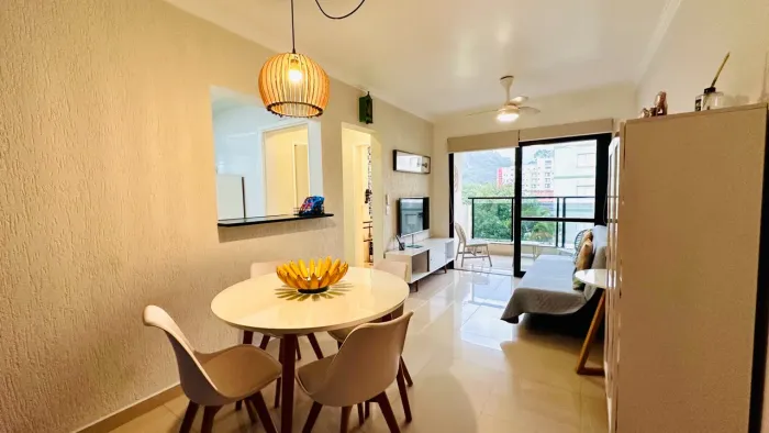 Apartamento á Venda na Praia da Enseada no Guarujá | QVista