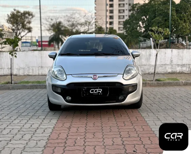 Fiat Punto Attractive 1.4 Fire Flex 8V 5P 2014