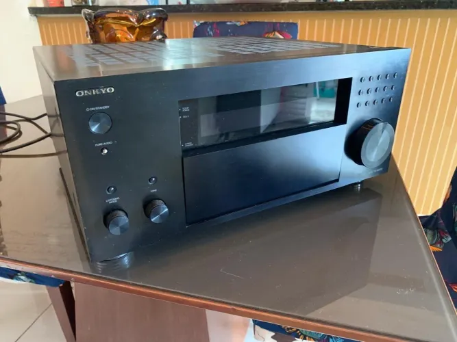 Receiver Onkyo tx-rz900