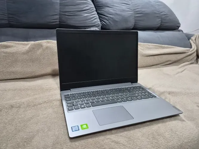 Notebook Lenovo S145