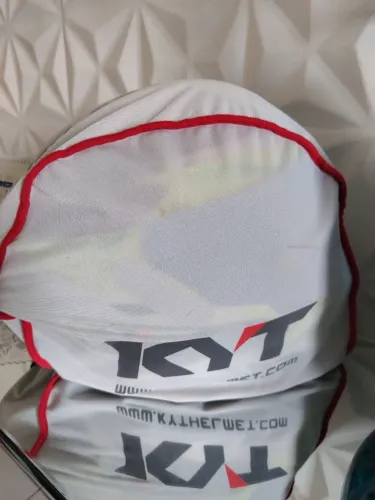 Vendo capacete semi novo, pouco usado