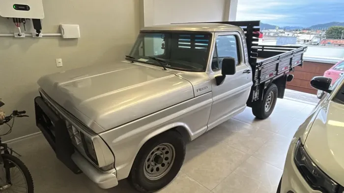 Ford F-1000 Super Diesel / Super Diesel Turbo 1987