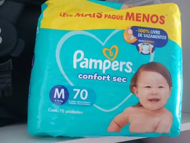 Fralda Pampers confort sec média 70 unidades