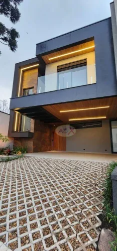 Casa com 4 dormitórios à venda, 302 m² por R$ 2.100.000,00 - Braga - São José dos Pinhais/