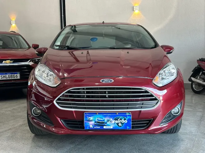 Ford Fiesta 1.6 16V Flex Aut. 5P 2014