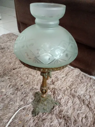  Abajur antigo estilo colonial lindo objeto de decoração 
