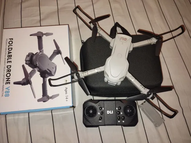 DRONE V88 IMPECÁVEL 