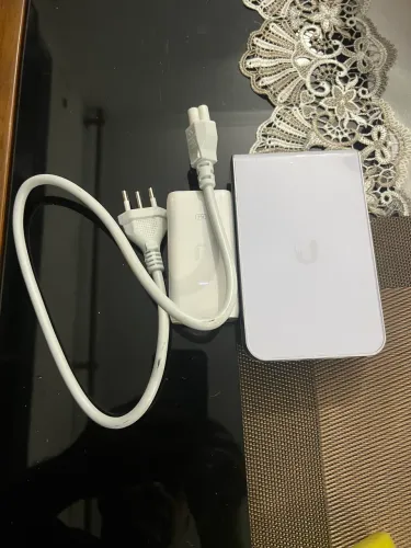 Access Point Ubiquiti In Wall + Fonte POE 48 volts