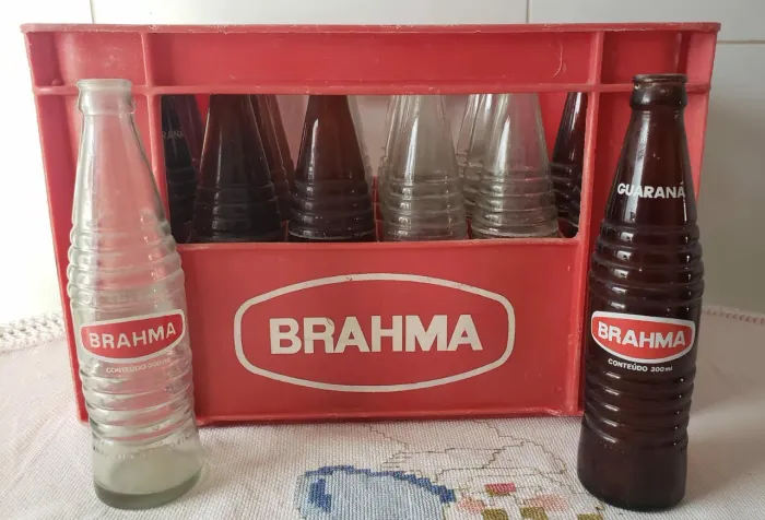 Engradado Brahma com garrafas de 1988