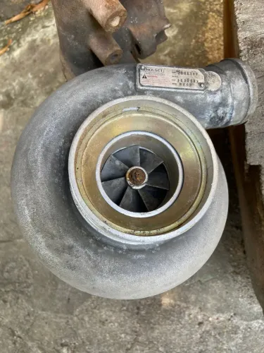 Turbina holset hx40 para motor Cummins 
