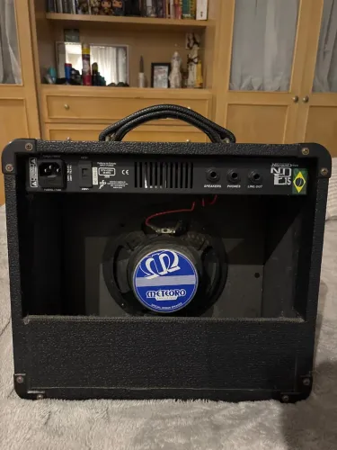 Amplificador Meteoro NDE 15W