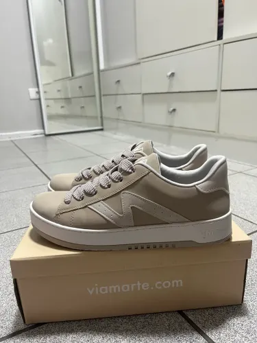 Tênis feminino 