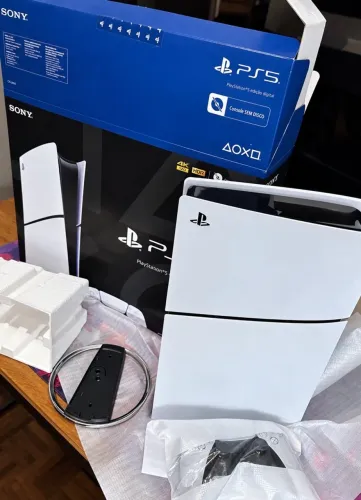 Playstation 5 Slim digital com 3TB de armazenamento interno