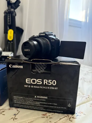 Camera Canon Eos R50 Kit Rf-s 18-45mmf/4.5-6.3 Is Stm