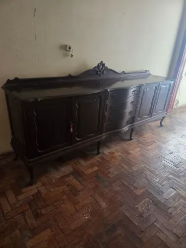 Buffet Antigo