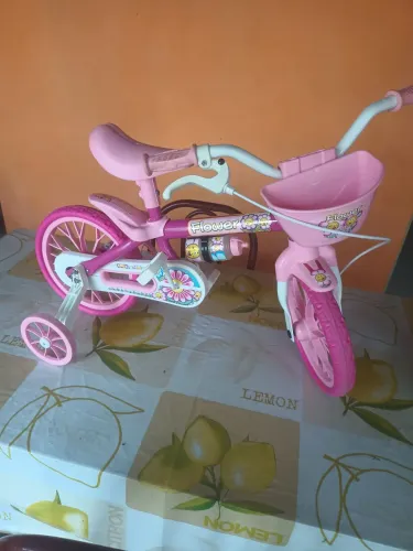 Bicicleta infantil aro 12 flower 2 5 anos 