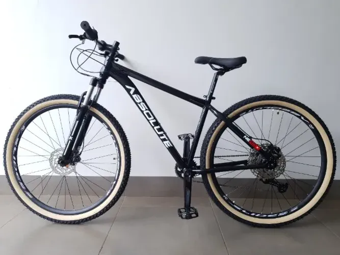Bicicleta NOVA Absolute Nero 5 - Shimano Deore