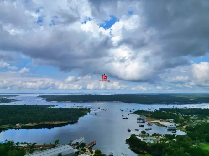 Chácara 1 suítes + 2 quartos Com acesso ao Lago Tarumã Venda