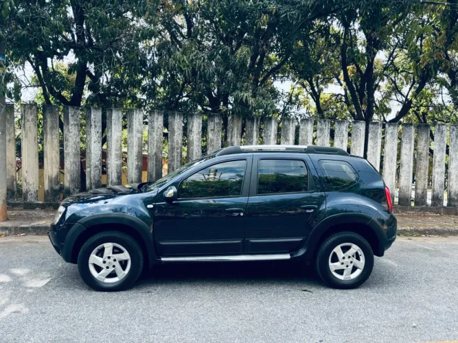 Renault Duster Dynamique 2.0 Hi-flex 16V Aut. 2013