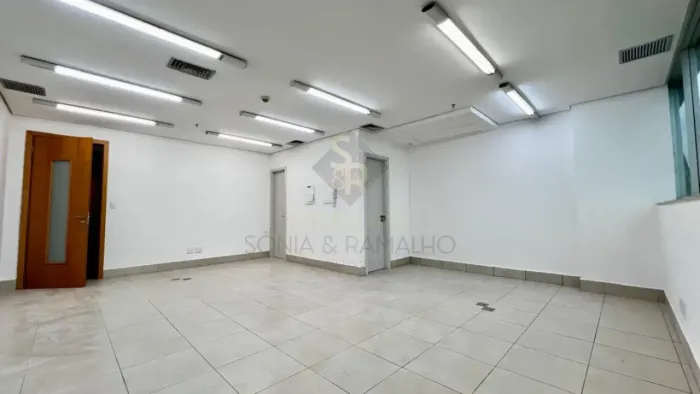 Sala comercial para locação no Centro Profissional Ribeirão Shopping, em Ribeirão Preto/SP