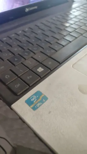 vendo notebook funcionando perfeitamente