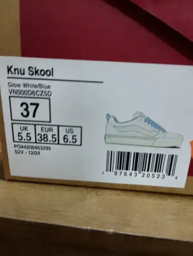 Tênis Vans Kno Skool