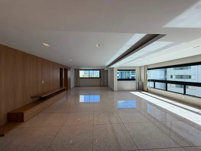 Apartamento 4 quartos, sendo 2 suítes, 216m² à venda no Belvedere