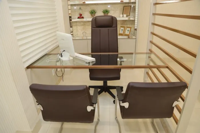 Consultório para médicos, nutricionistas e psicólogos