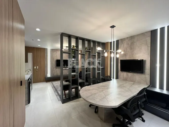Sala comercial mobiliada no Pinho Executive em Torres RS