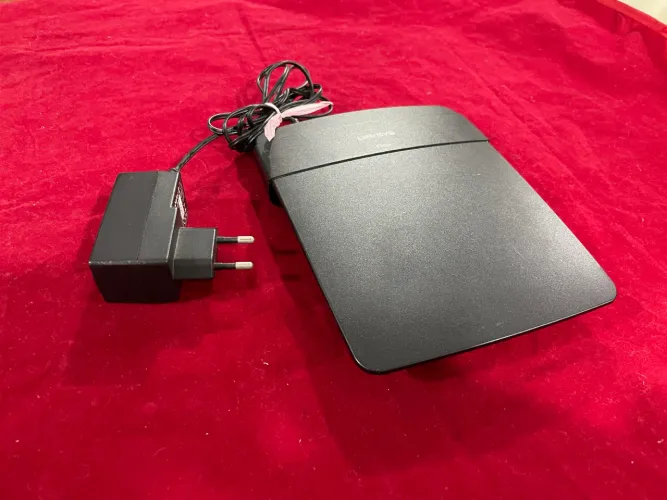 Roteador Linksys E1200 4 portas