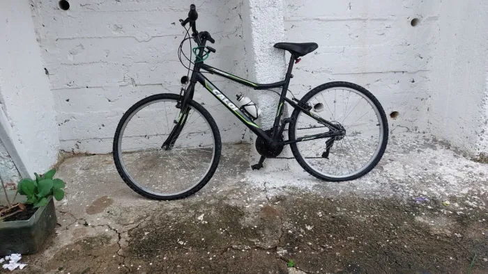 Bicicleta Adulto Aro 26 21 Marchas Caloi Twister