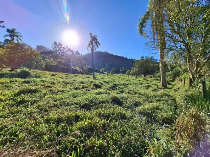 Vendo terrenos em São Bonifácio. (2 ÚLTIMAS UNIDADES) 1087 e 1146m2