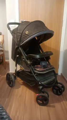 Carrinho de Bebê cosco Nexus