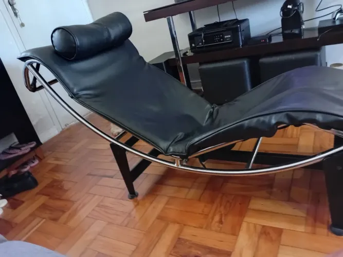 Pouteona Chaise log