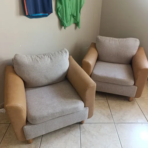 Vendo 2 poltronas em LINHO