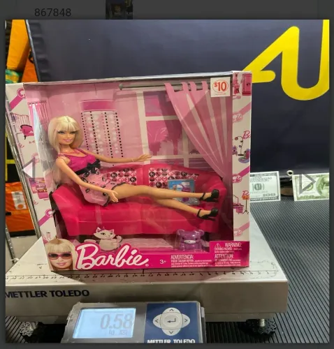 Boneca Barbie set com sofá .