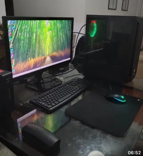 COMPUTADOR MUITO NOVO