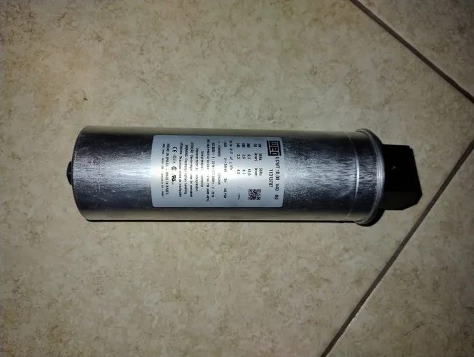 Unidade capacitiva UCWT 10,OO V40 HD 380