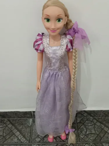 Boneca rapunzel baby brink da Disney 80cm 