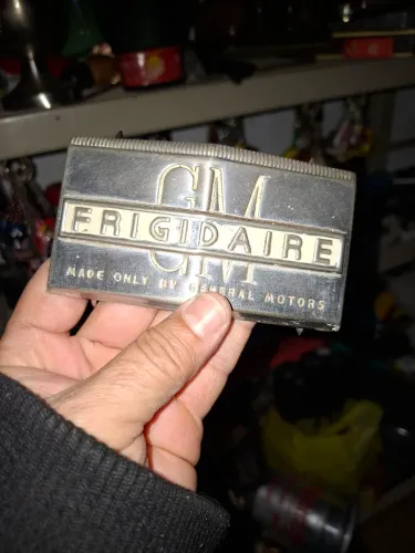 Emblema geladeira antiga frigidaire