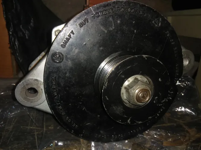 Alternador 24 v delco remy