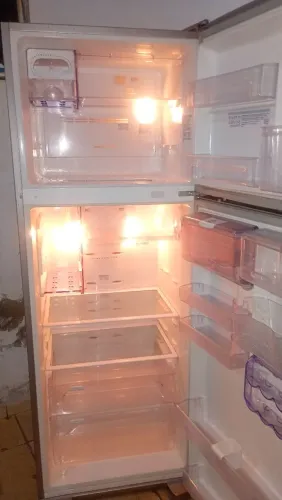Geladeira frosfre 490 litros funcionando tudo garantia e entrego na casa