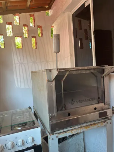 Forno a gás Venâncio profissional tudo funcionando