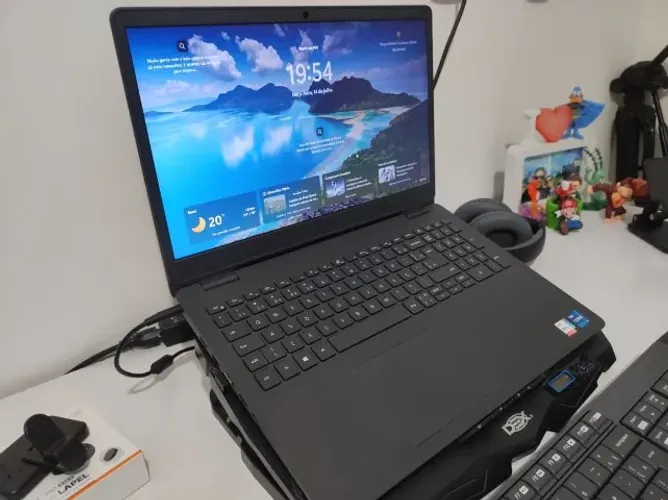Vendo Notebook Dell Inspiron 15 3000 (modelo i15 3501-a60p)